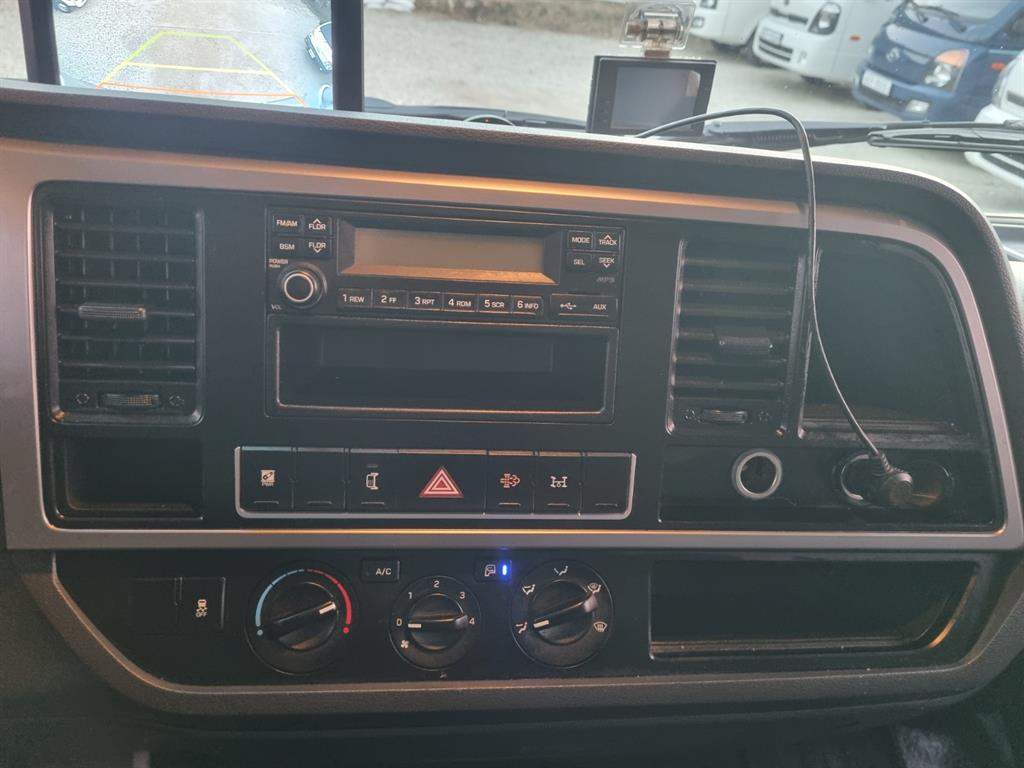 현대 올뉴마이티 2.5톤 익스하이탑 9