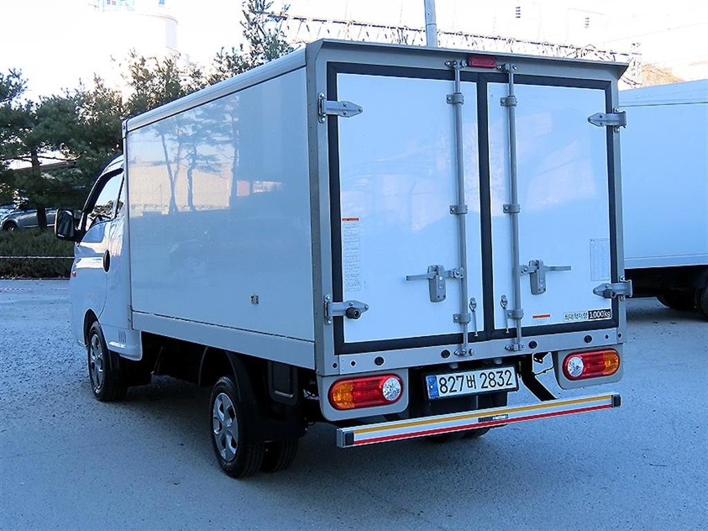 현대 포터2 1톤 냉동탑 LPG 2