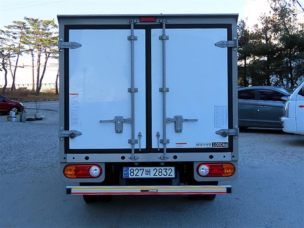 현대 포터2 1톤 냉동탑 LPG 3