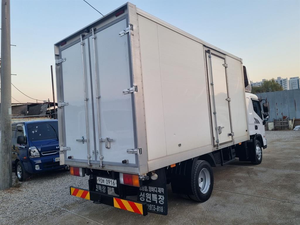 현대 올뉴마이티 2.5톤 익스하이탑 5