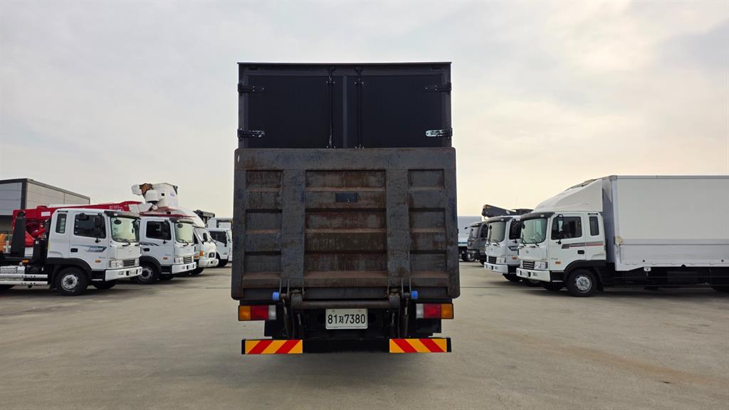 현대 메가트럭 단바리 익스하이탑 4.5톤 오토 5