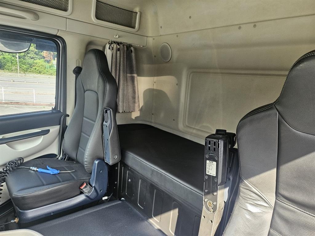 타타대우 맥쎈 윙바디 8.5톤 오토 11