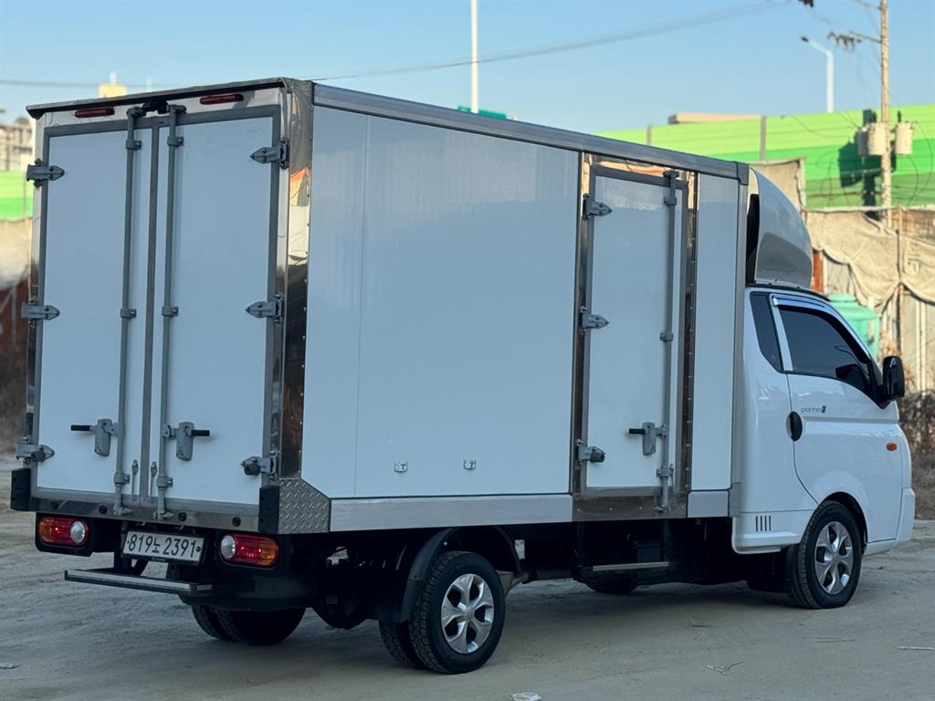 현대 포터2 1톤 냉동탑 LPG 5