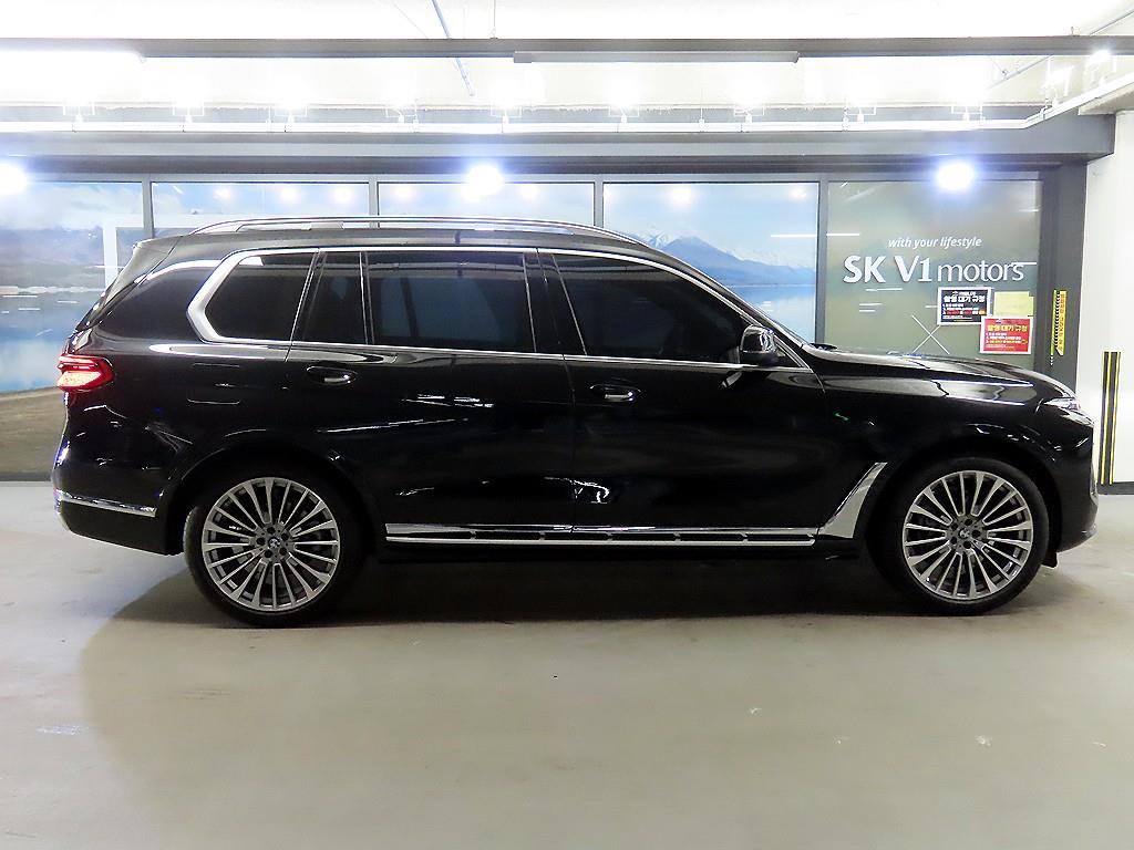 BMW X7 xDrive 40i Design Pure Excelence — фото 3