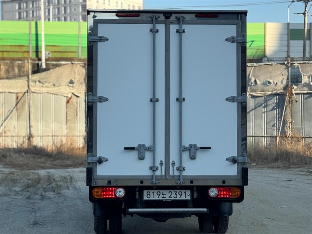 현대 포터2 1톤 냉동탑 LPG 4