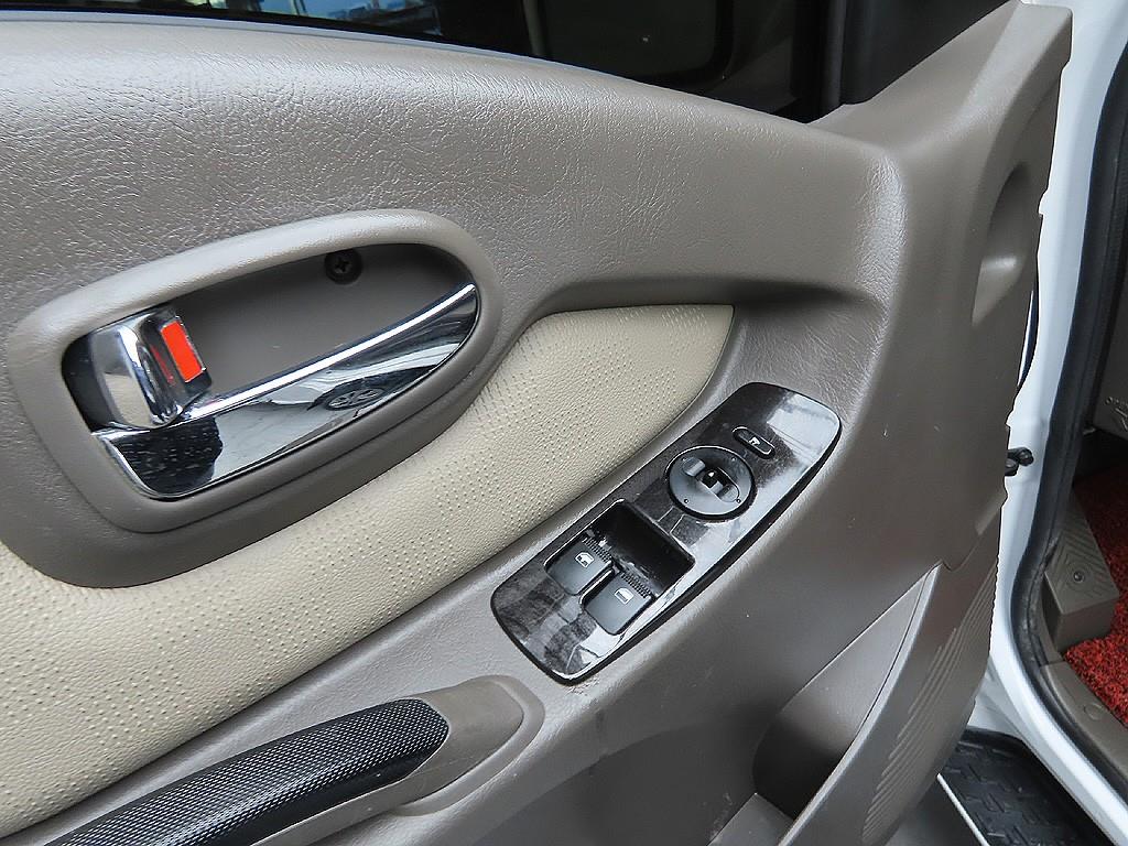 현대 포터2 1톤 카고 LPG 9