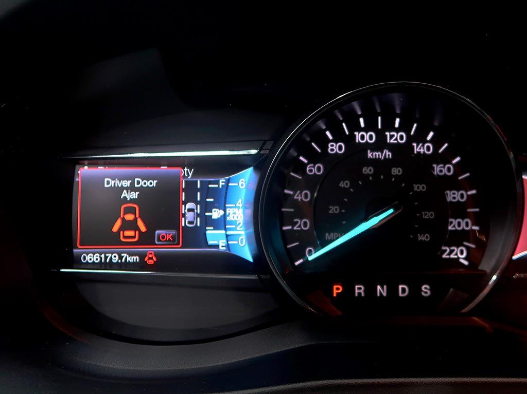 Ford Explorer 3.5 Limited 4WD 7