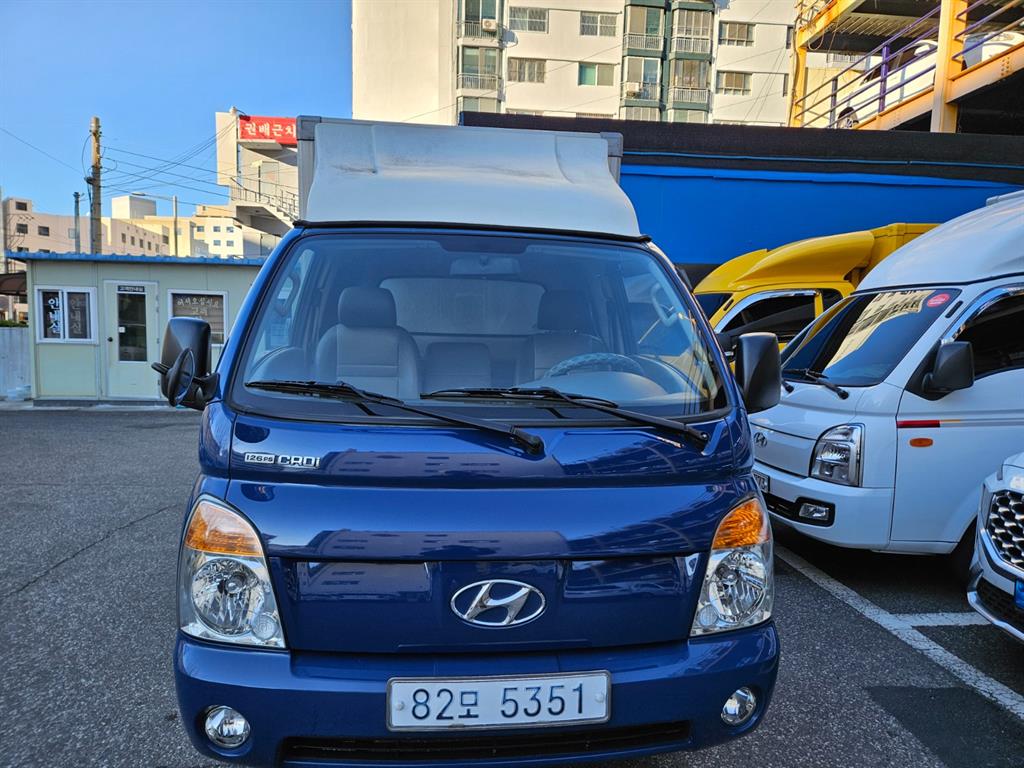 Hyundai Porter Super Cab/ Long Wheelbase/ CRDi