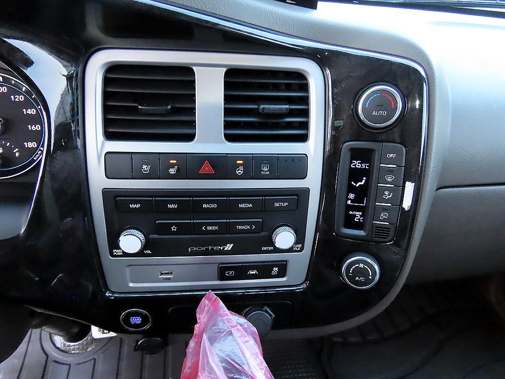 현대 포터2 1톤 카고 LPG 13