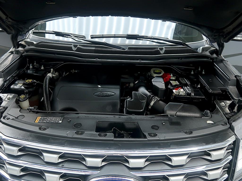 Ford Explorer 3.5 Limited 4WD 9