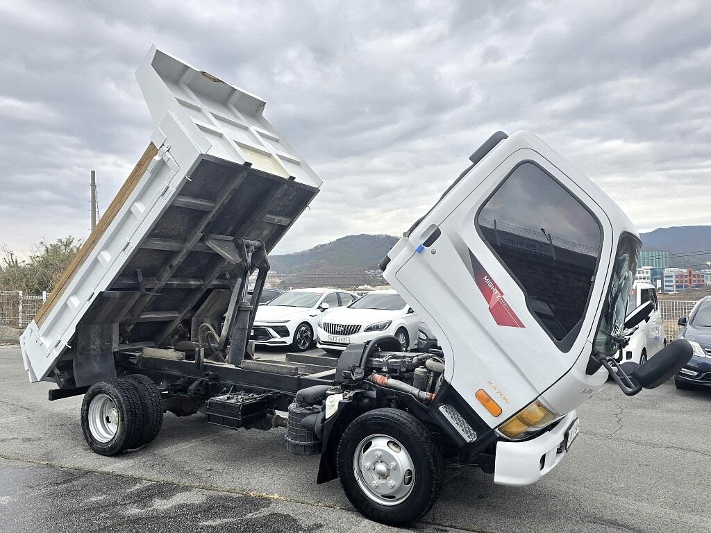 현대 마이티큐티 화물덤프 2.5톤 9