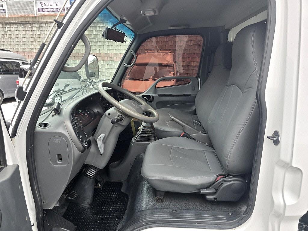 현대 마이티큐티 화물덤프 2.5톤 12