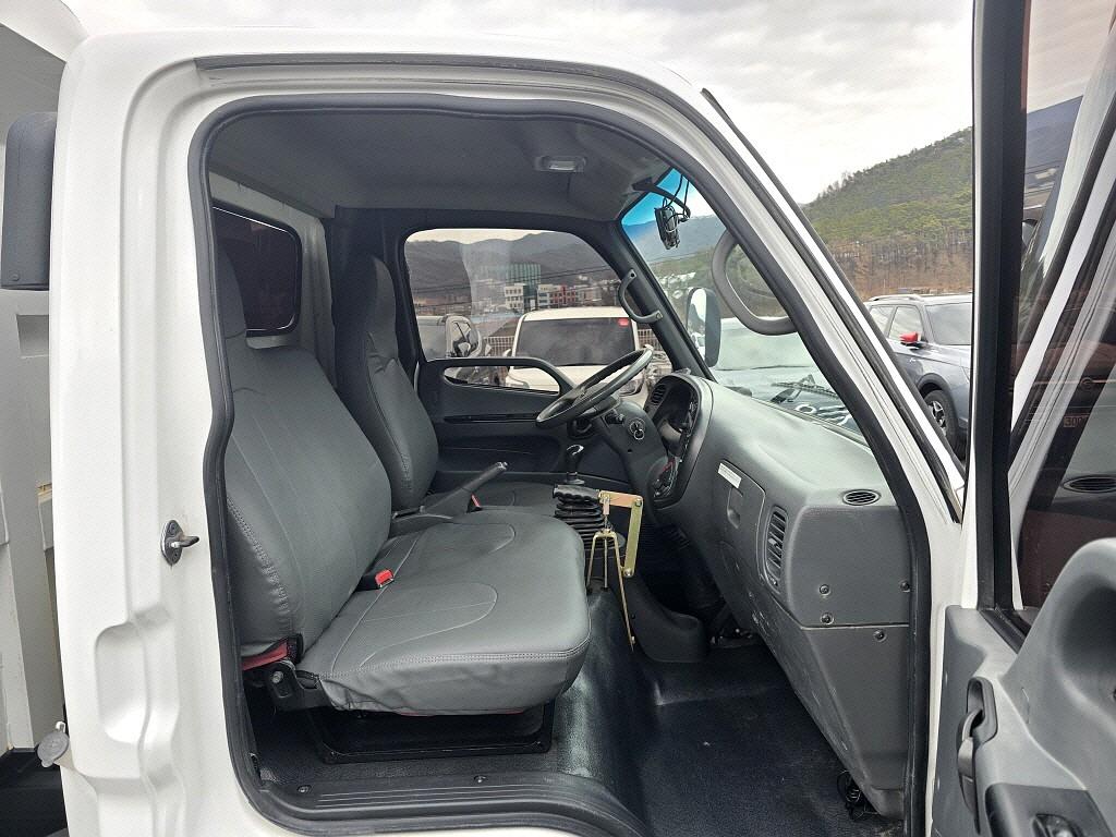 현대 마이티큐티 화물덤프 2.5톤 13