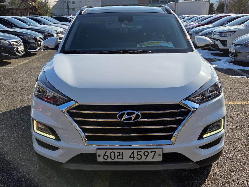 Hyundai Tucson 1.6T 2WD Premium 3