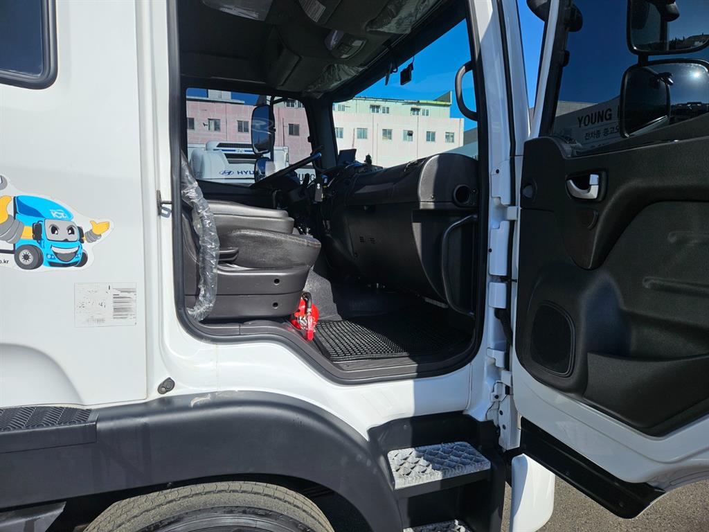 현대 메가트럭 냉동탑 7.5톤 수동 12