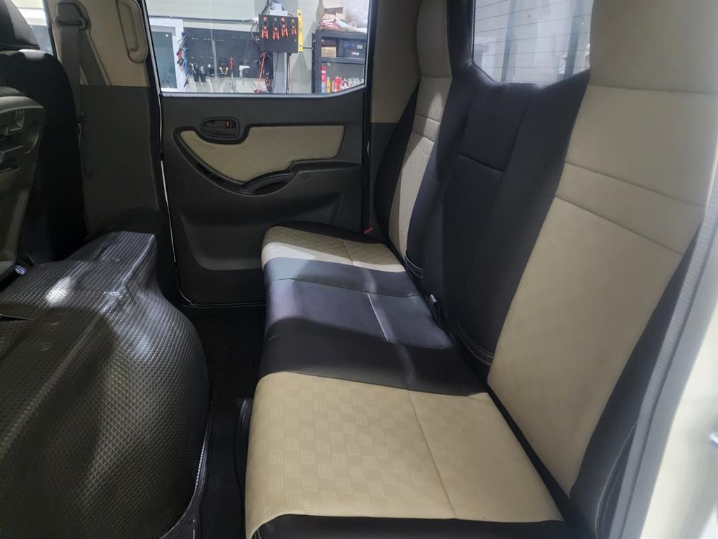 현대 포터2 1톤 카고 LPG 11