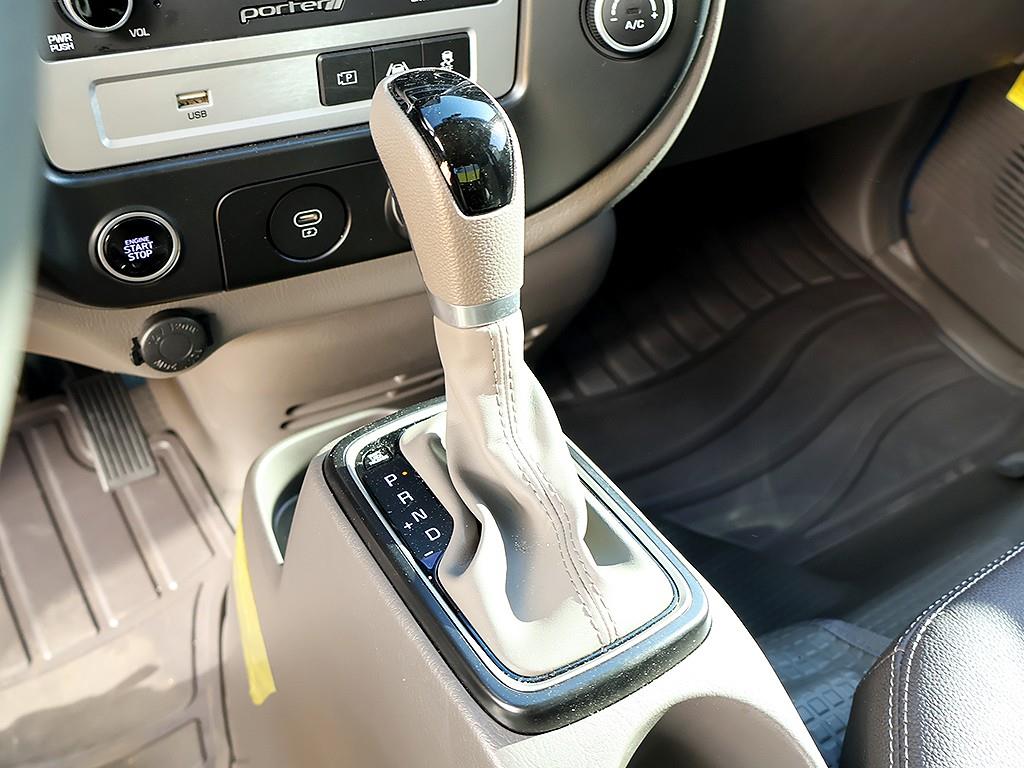 현대 포터2 1톤 카고 LPG 6