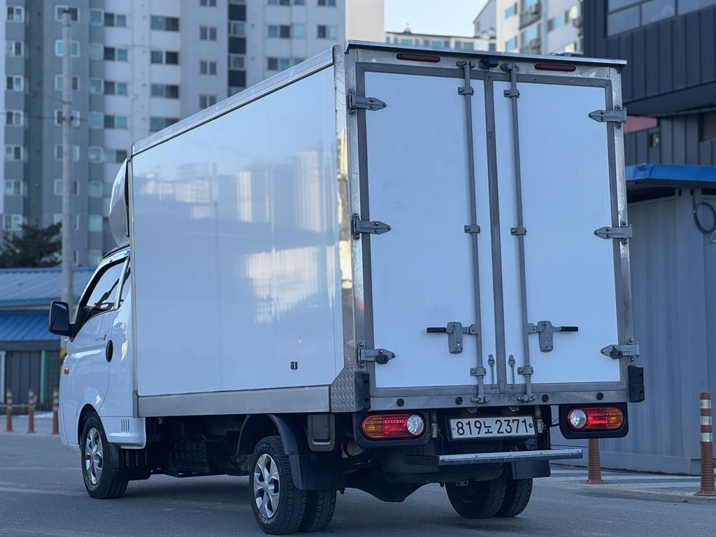 현대 포터2 1톤 냉동탑 LPG 5
