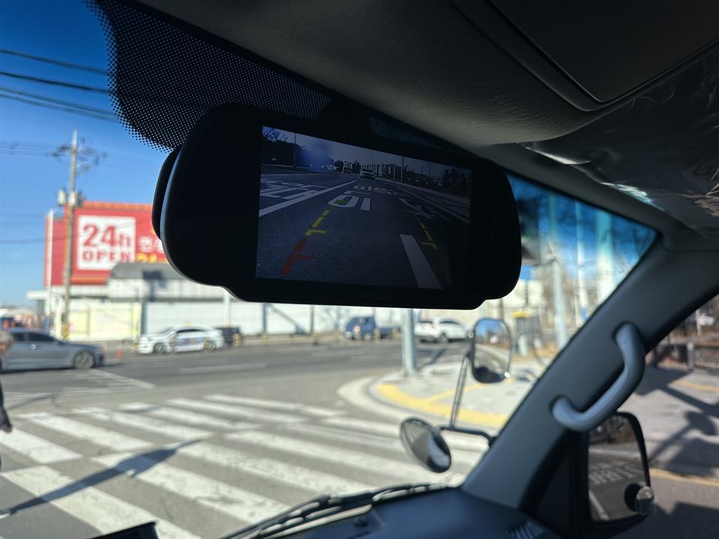 기아 봉고3 1톤 냉동탑 LPG 9