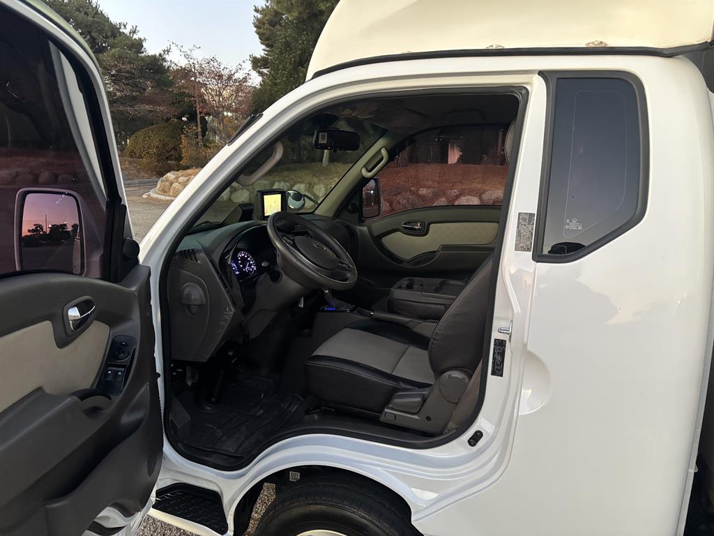 현대 포터2 1톤 윙바디 9