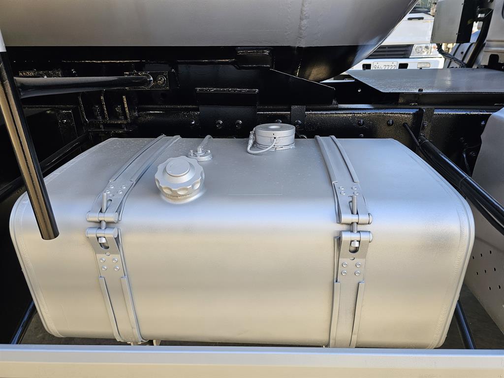 현대 탱크로리 뉴파워트럭 수동 8