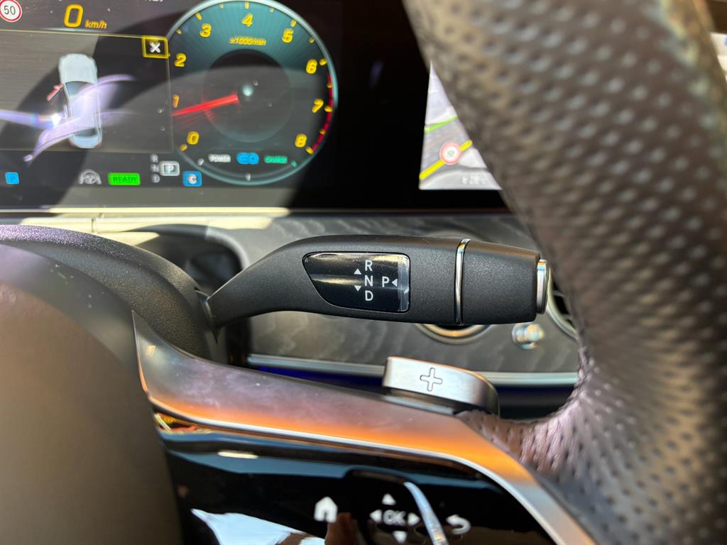 Mercedes-Benz E-Class E350 4MATIC AMG LINE 10