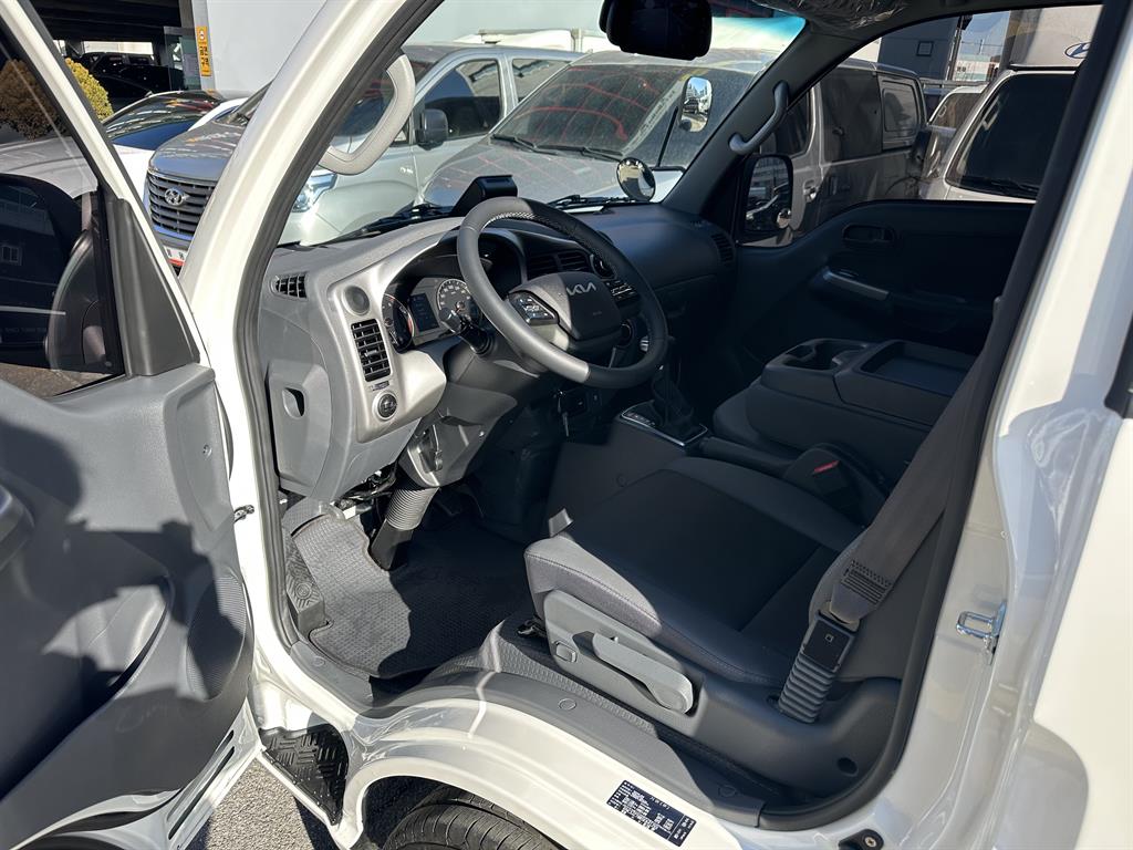 기아 봉고3 1톤 냉동탑 LPG 4