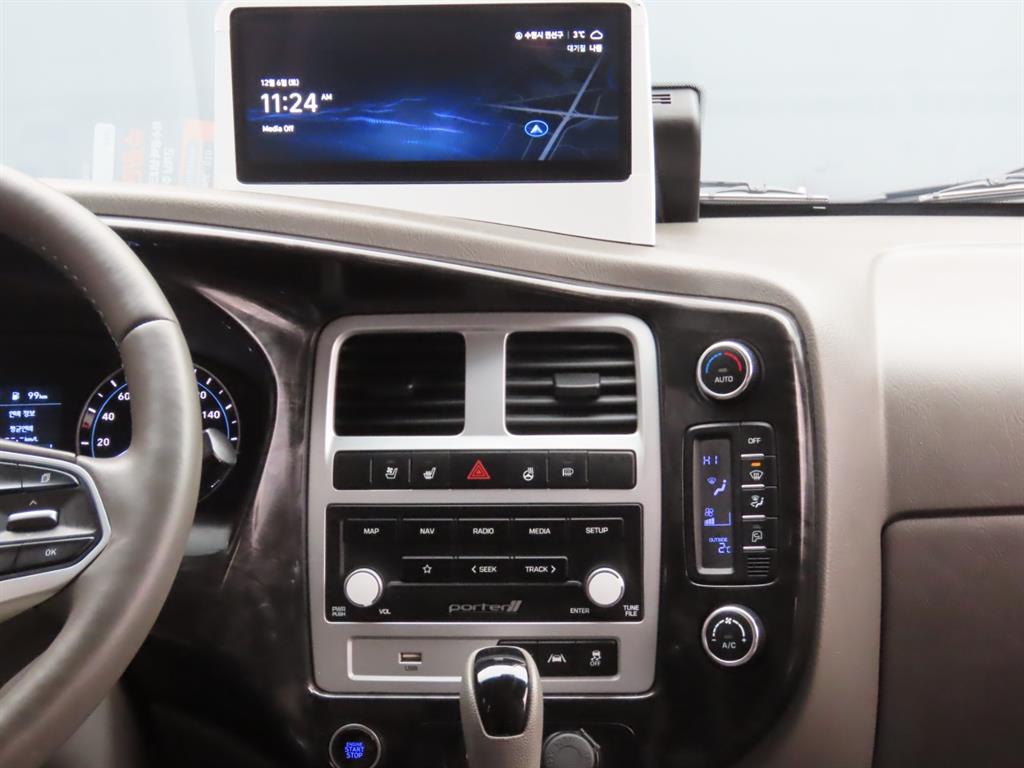 현대 포터2 1톤 카고 LPG 11