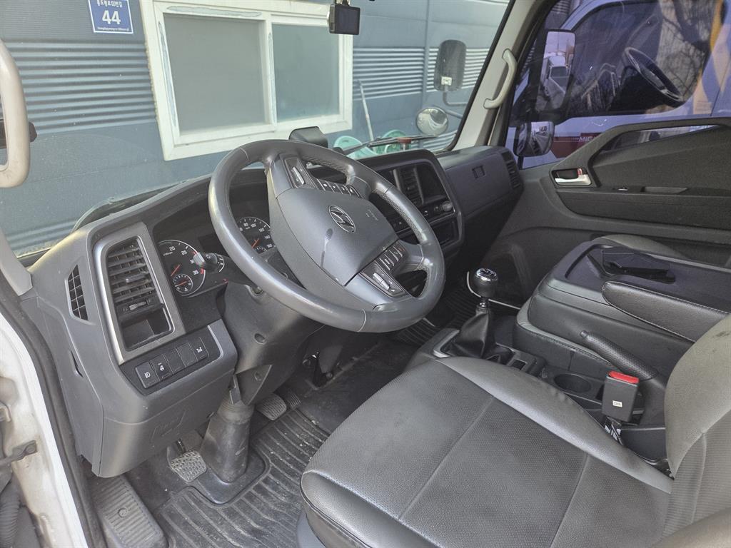 현대 올뉴마이티 윙바디 4