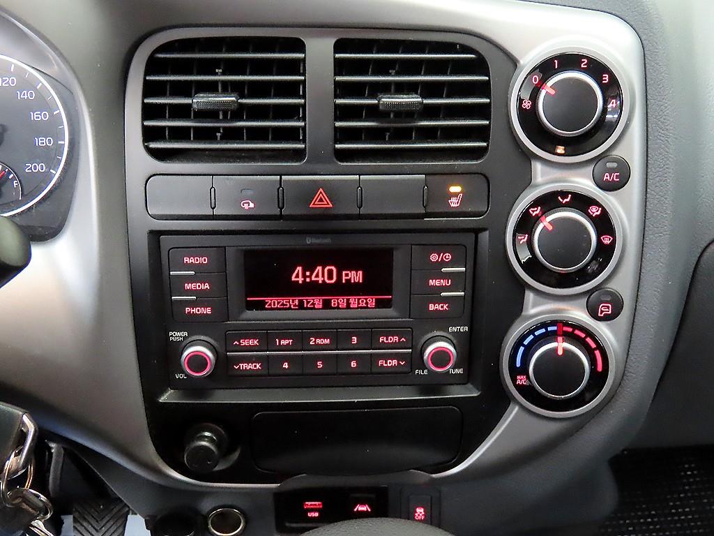 기아 봉고3 1톤 저상탑 LPG 11