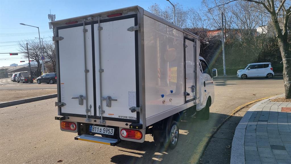 현대 포터2 1톤 냉동탑 2