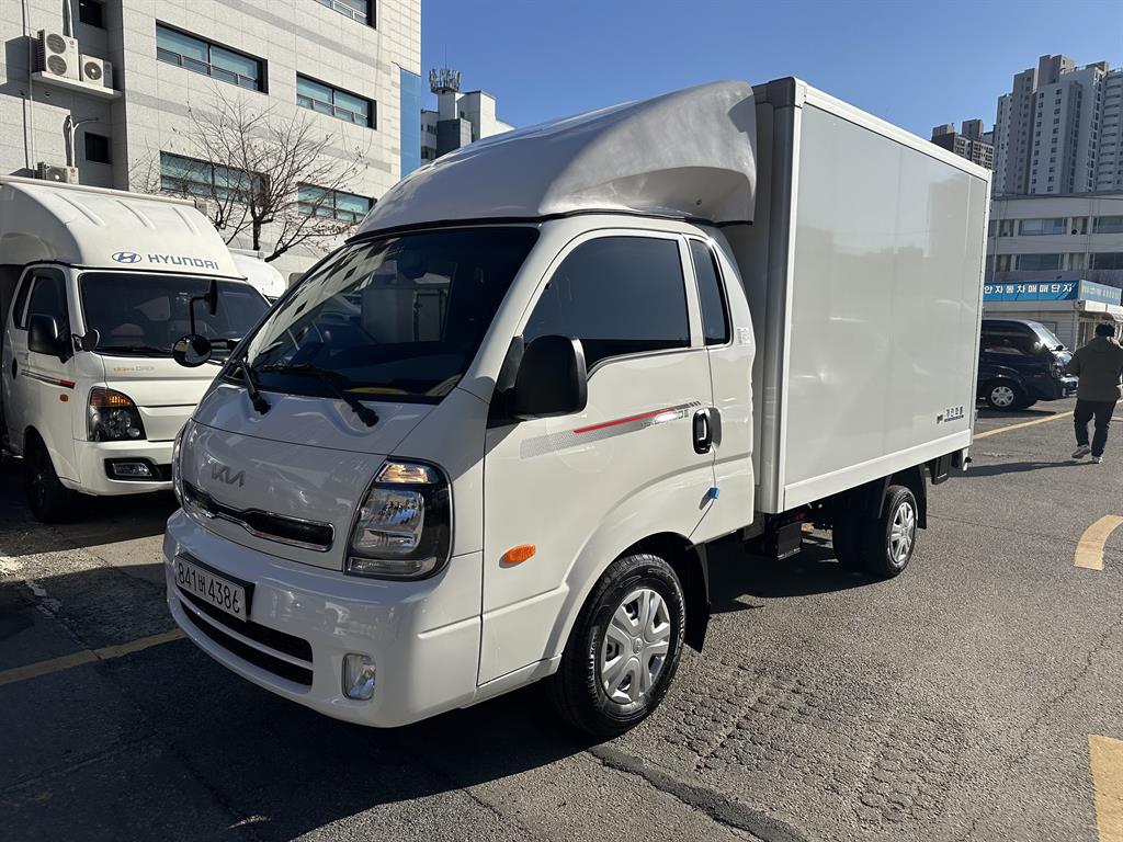 기아 봉고3 1톤 냉동탑 LPG 1