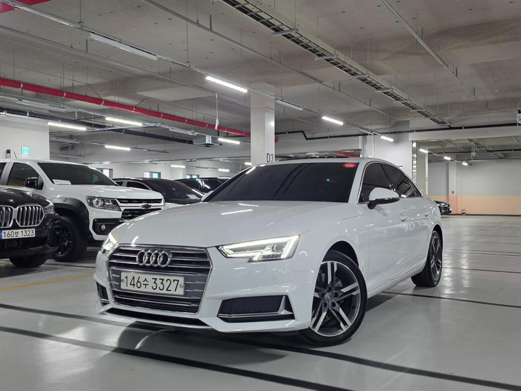 Audi A4 40 TFSI Premium