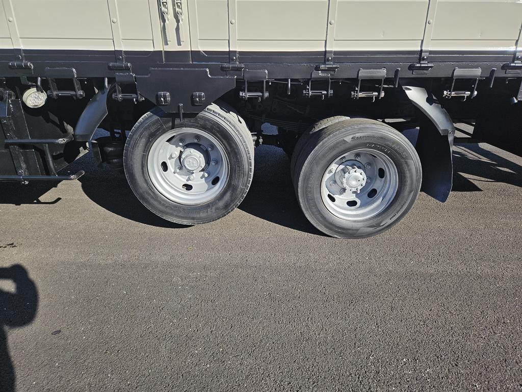 현대 메가트럭 카고 5톤 수동 8