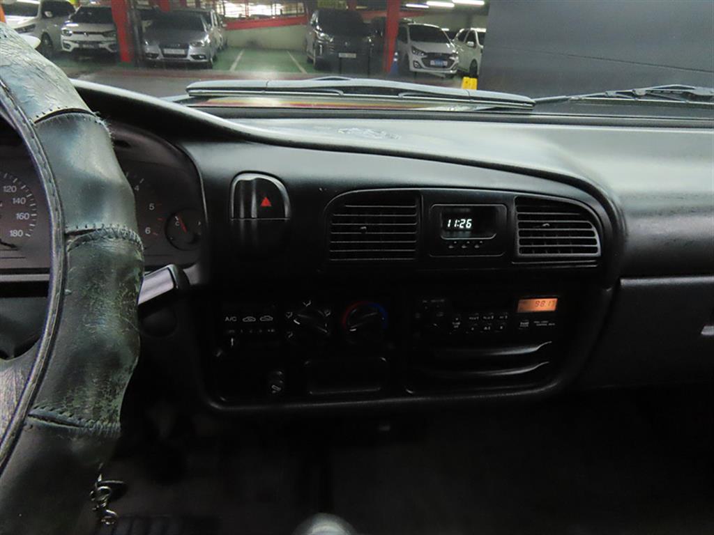 현대 뉴포터 1톤 카고 LPG 9