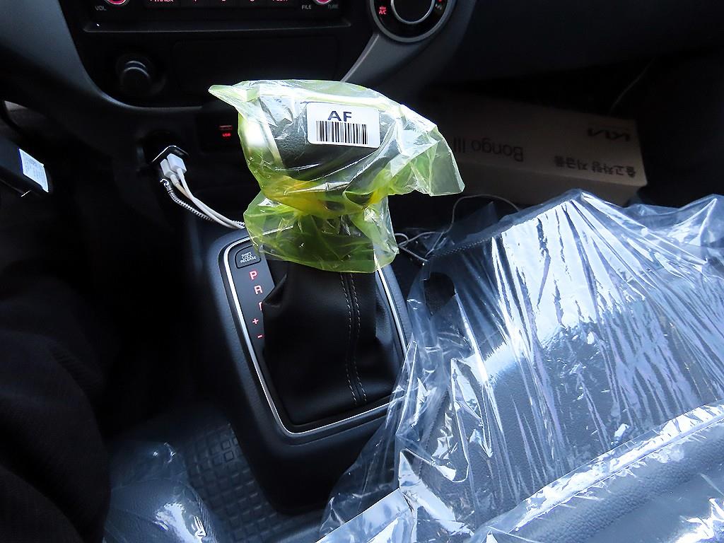 기아 봉고3 1톤 표준탑 LPG 10