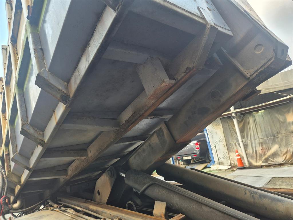 현대 음식물차 메가트럭 5톤 6