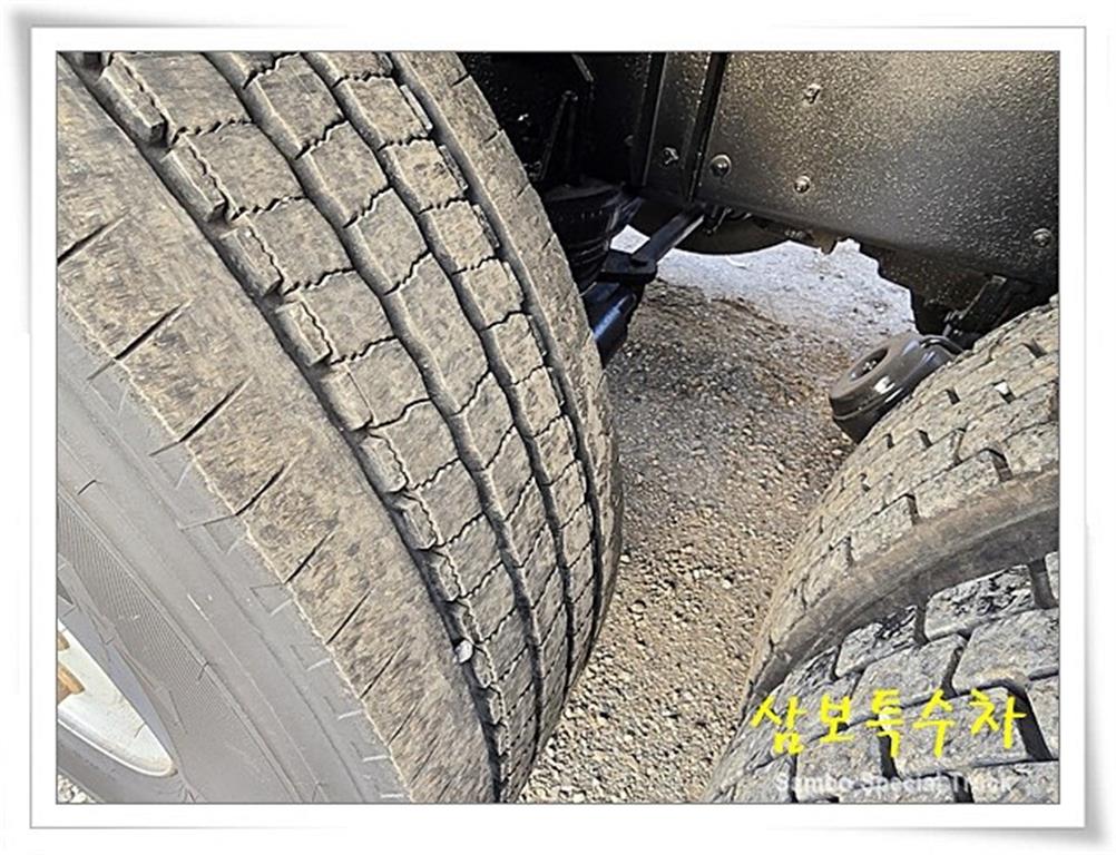 현대 트라고 암롤 24톤 수동 리타더 16