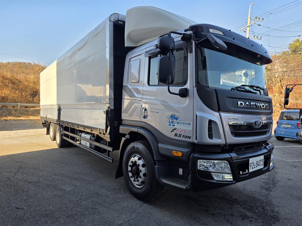 타타대우 프리마 윙바디 6.5톤 오토 2