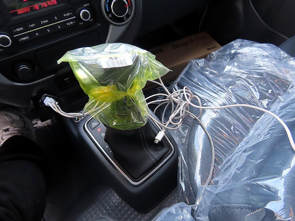 기아 봉고3 1톤 표준탑 LPG 10