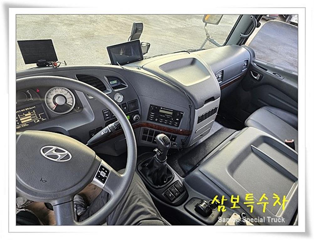 현대 트라고 암롤 24톤 수동 리타더 11