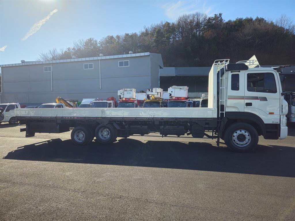 현대 메가트럭 카고 5톤 수동 3