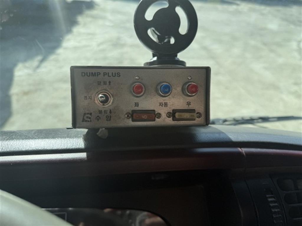 현대 메가트럭 5톤 재활용수거차 14