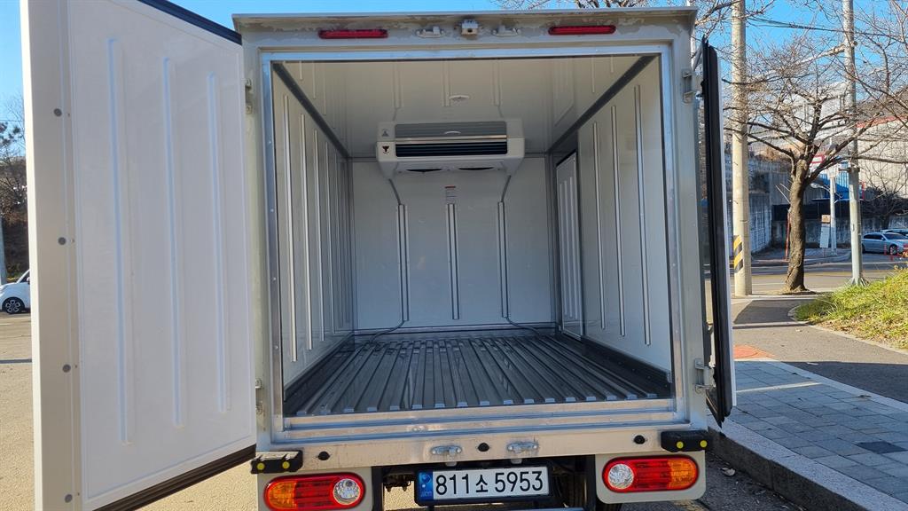 현대 포터2 1톤 냉동탑 4
