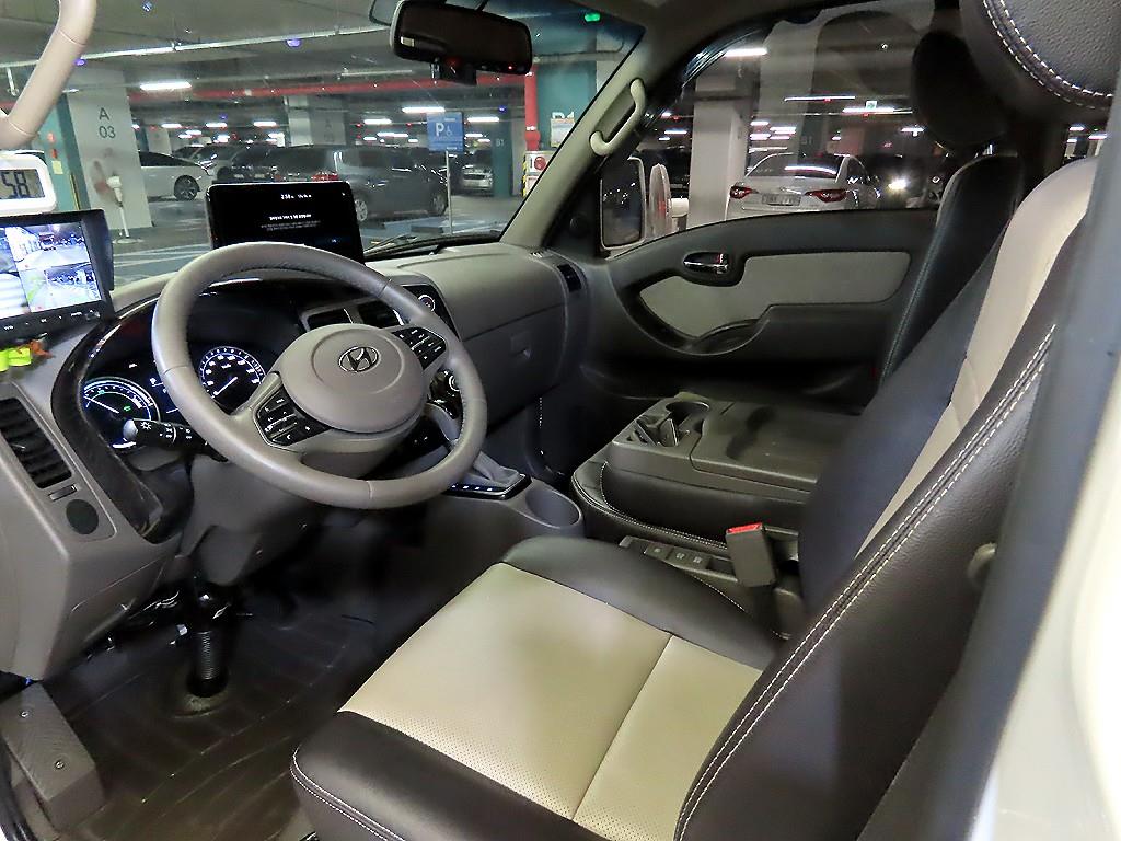 현대 포터2 1톤 카고 전기 9