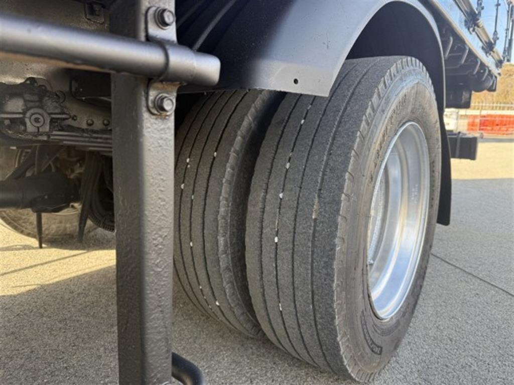 현대 메가트럭 5톤 재활용수거차 12