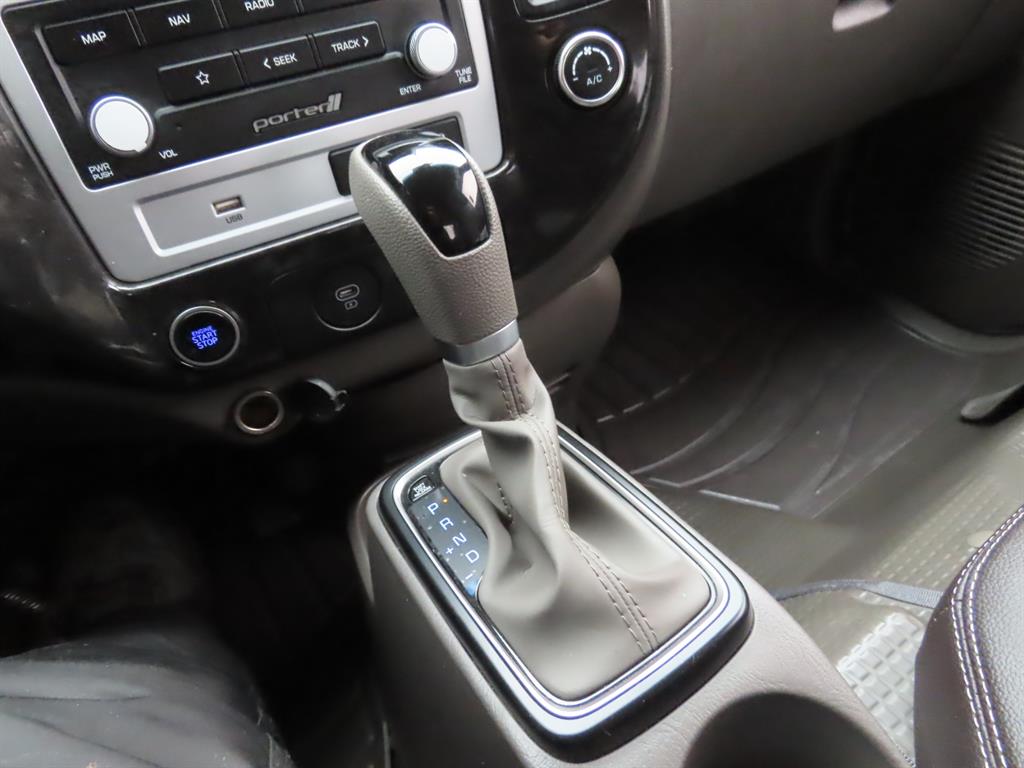 현대 포터2 1톤 카고 LPG 13