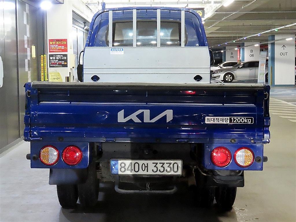 기아 봉고3 1.2톤 카고 4