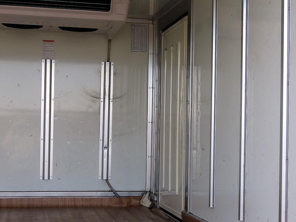 현대 포터2 1톤 냉동탑 5