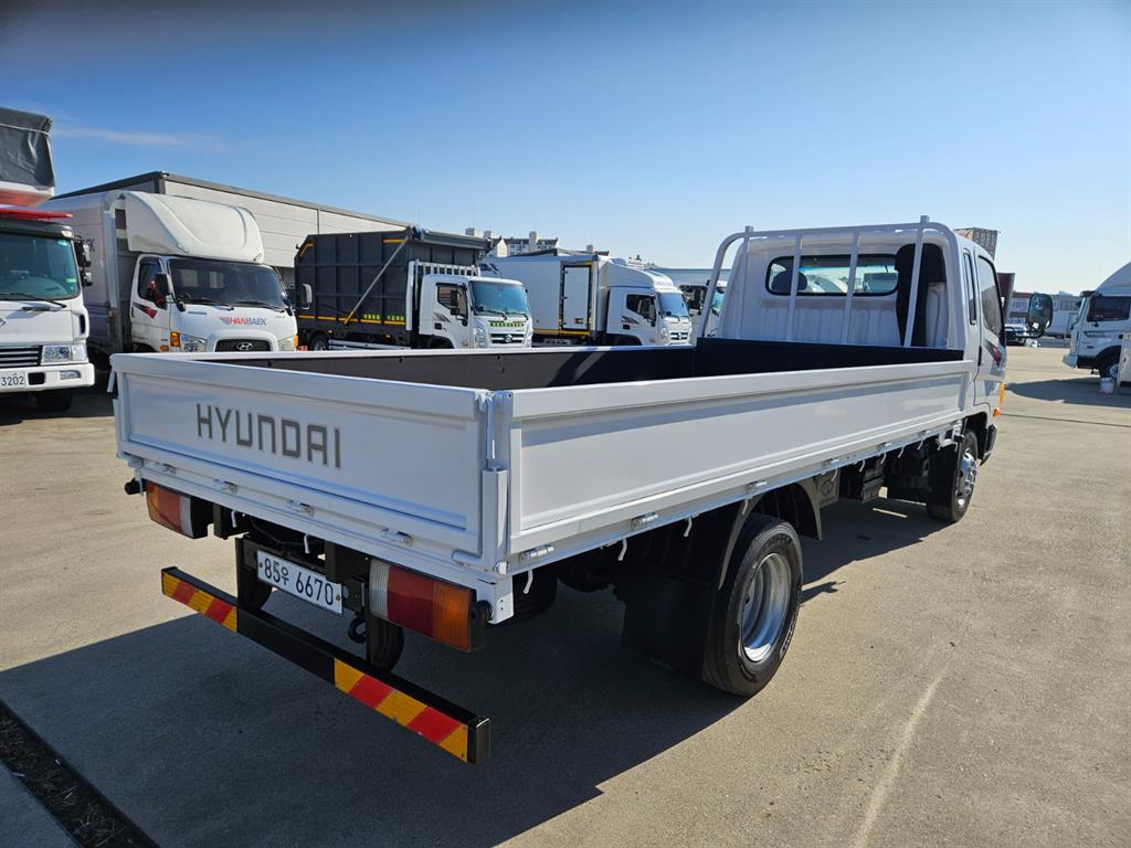 현대 이마이티 3.5톤 카고 슈퍼캡 5